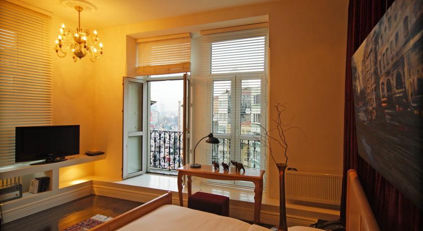 Lush Hotel Taksim - Special Category Istanbul Exterior photo